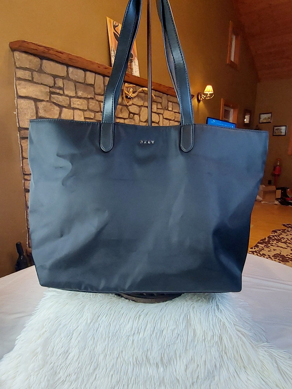 DKNY Large Black Nylon Shoulder Tote Bag Like New